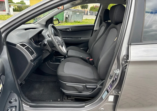 Hyundai i20 cena 22999 przebieg: 136000, rok produkcji 2012 z Świebodzin małe 154